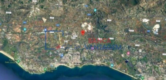 Terreno Misto para Venda em Albufeira e Olhos de Água