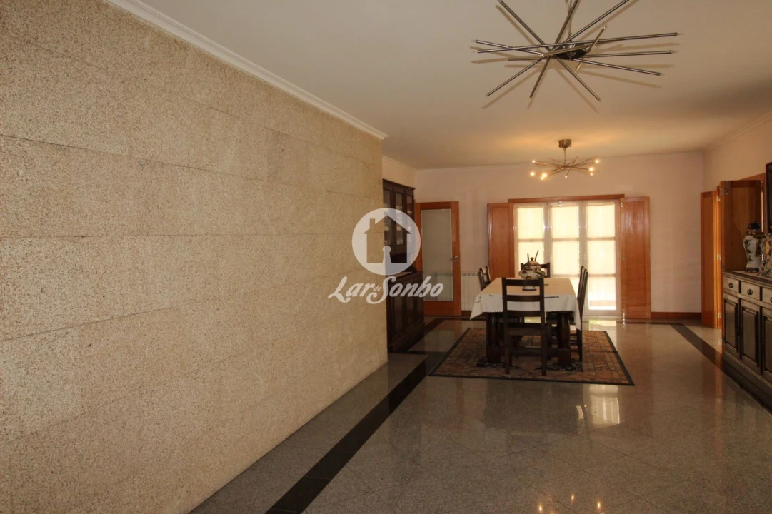 Moradia T4 para Venda em Fafe Foto 5