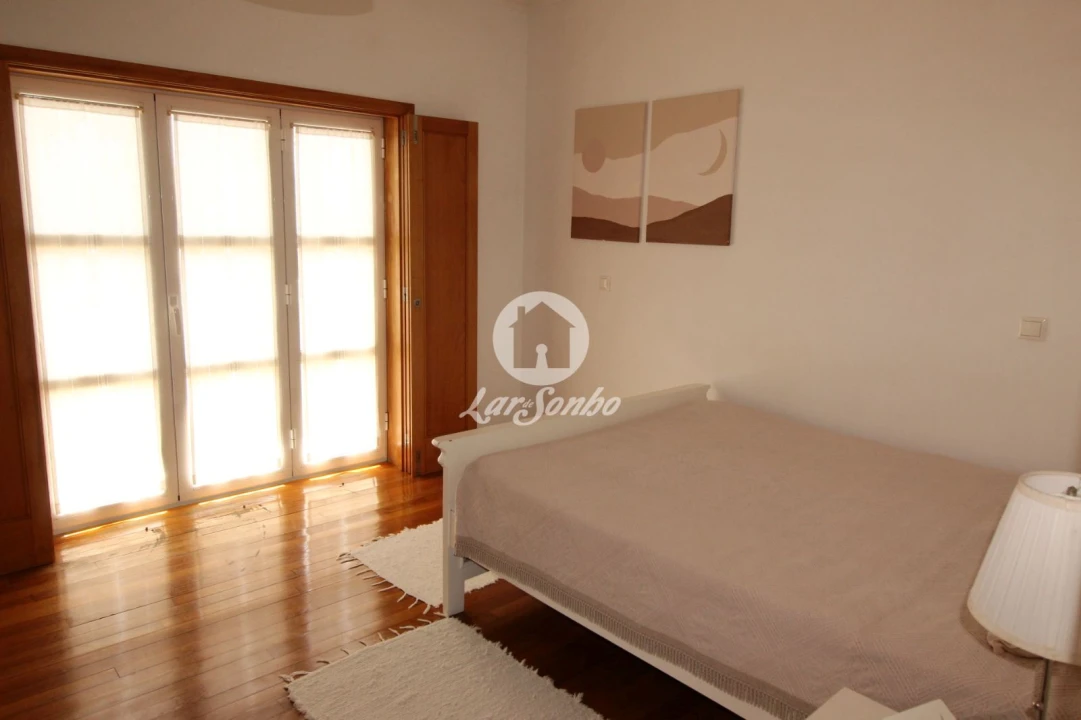 Moradia T4 para Venda em Fafe Foto 7