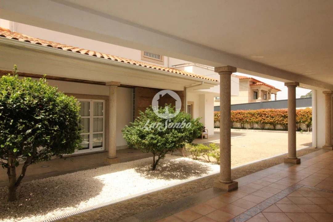 Moradia T4 para Venda em Fafe Foto 12