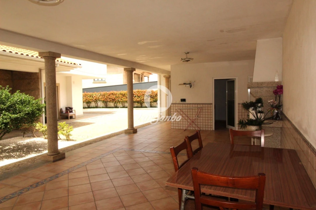 Moradia T4 para Venda em Fafe Foto 13