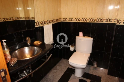 Moradia T4 para Venda em Fafe