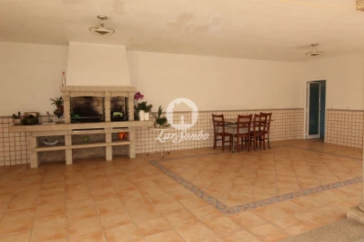 Moradia T4 para Venda em Fafe