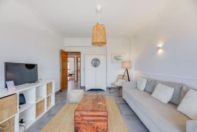 Apartamento T2 para Arrendamento em Colares