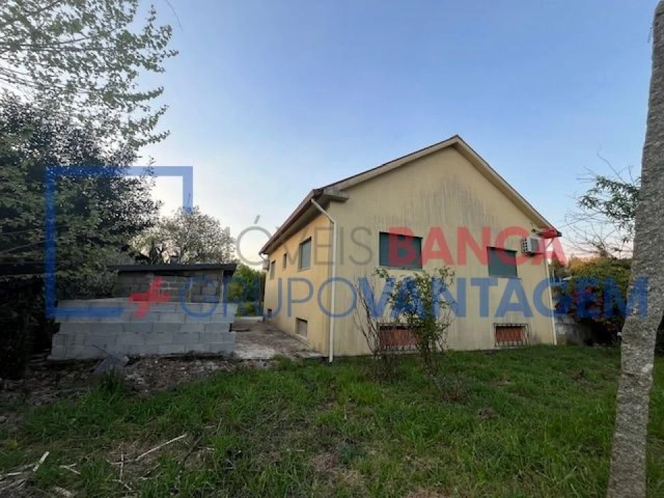 Moradia T3 para Venda em Serzedo e Calvos Foto 15