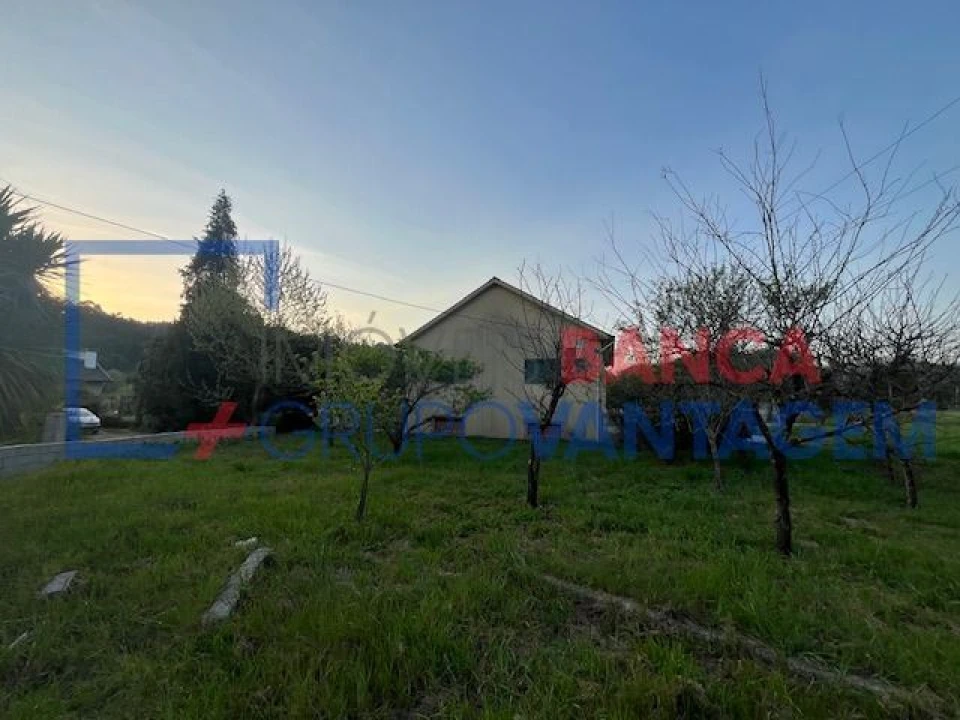 Moradia T3 para Venda em Serzedo e Calvos Foto 17