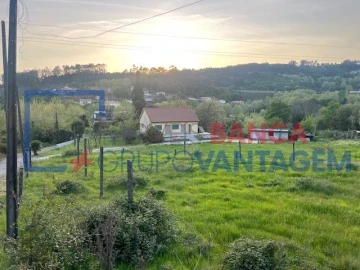 Moradia T3 para Venda em Serzedo e Calvos