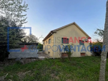 Moradia T3 para Venda em Serzedo e Calvos