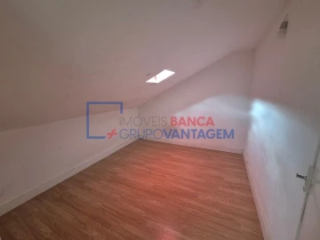 Apartamento T2 para Venda em Agualva e Mira-Sintra