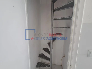 Apartamento T2 para Venda em Agualva e Mira-Sintra