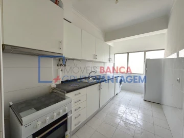 Apartamento T2 para Venda em Agualva e Mira-Sintra