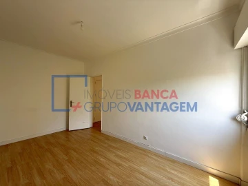 Apartamento T2 para Venda em Agualva e Mira-Sintra