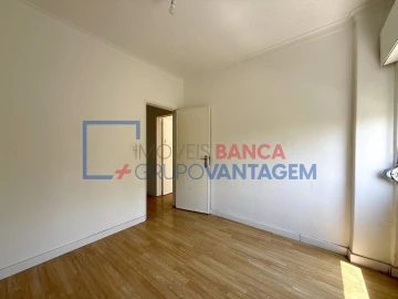 Apartamento T2 para Venda em Agualva e Mira-Sintra