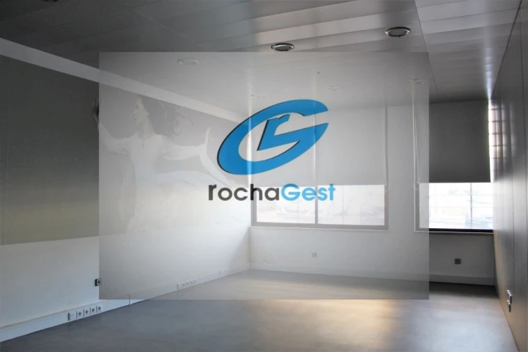 Loja para Arrendamento em Matosinhos e Leça da Palmeira Foto 12