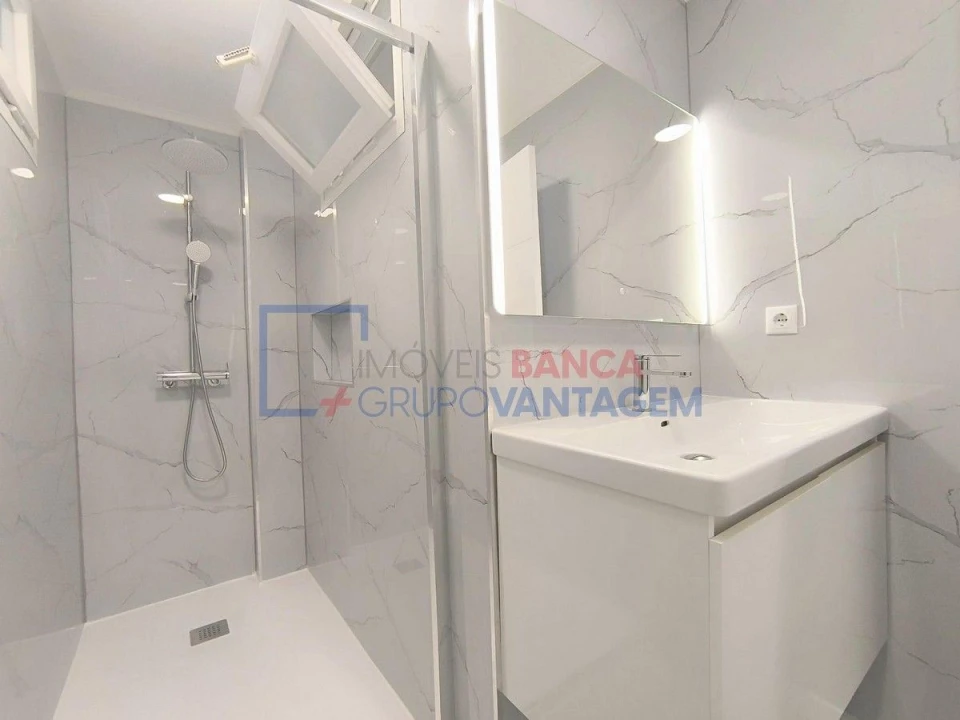 Apartamento T2 para Venda em Oeiras e São Julião da Barra, Paço de Arcos e Caxias Foto 9