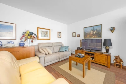 Apartamento T3 para Venda em Odivelas