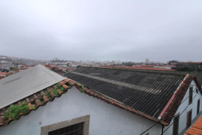 Moradia T2 para Arrendamento em Santa Marinha e São Pedro da Afurada