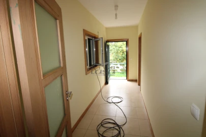 Moradia T2 para Arrendamento em Santa Marinha e São Pedro da Afurada