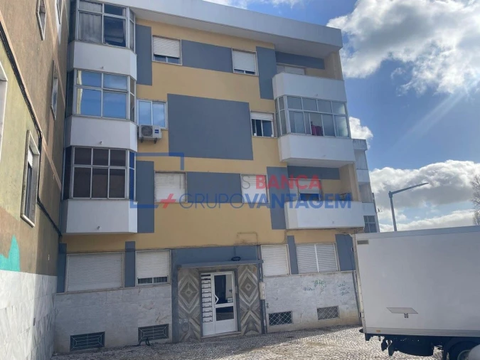 Apartamento T3 para Venda em Rio de Mouro Foto 6