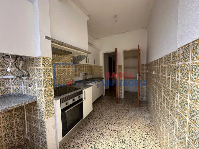 Apartamento T3 para Venda em Rio de Mouro Foto 18
