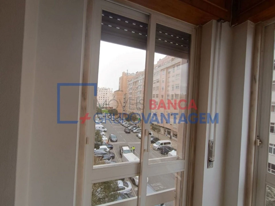 Apartamento T2 para Venda em Rio de Mouro Foto 21