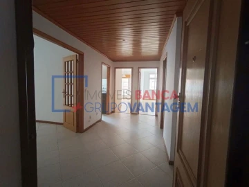 Apartamento T2 para Venda em Rio de Mouro
