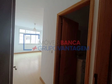 Apartamento T2 para Venda em Rio de Mouro