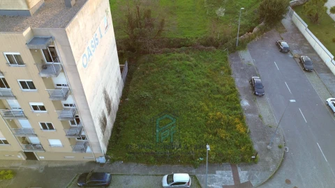 Terreno P/ Prédio para Venda em Alfena