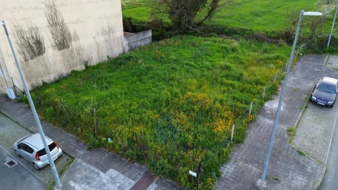 Terreno P/ Prédio para Venda em Alfena