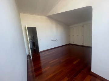 Apartamento T3 para Arrendamento em Marvila, Ribeira Santarém, São Salvador, São Nicolau