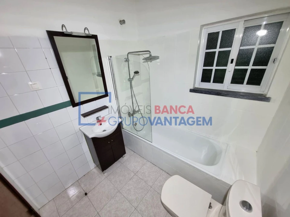 Moradia T3 para Venda em Azeitão (São Lourenço e São Simão) Foto 8