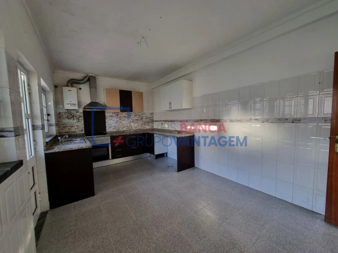 Moradia T3 para Venda em Azeitão (São Lourenço e São Simão) Foto 4