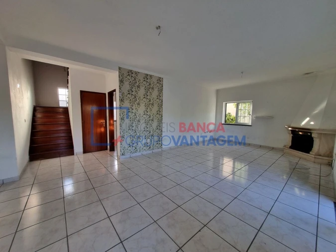 Moradia T3 para Venda em Azeitão (São Lourenço e São Simão) Foto 12