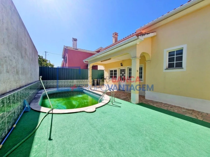 Moradia T3 para Venda em Azeitão (São Lourenço e São Simão) Foto 25