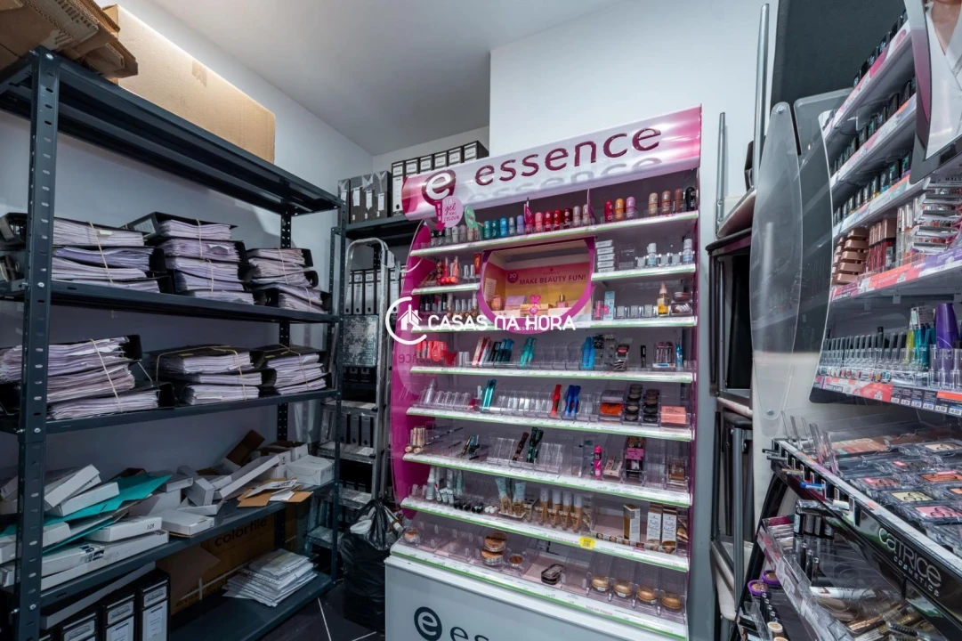 Loja para Venda em Matosinhos e Leça da Palmeira Foto 11