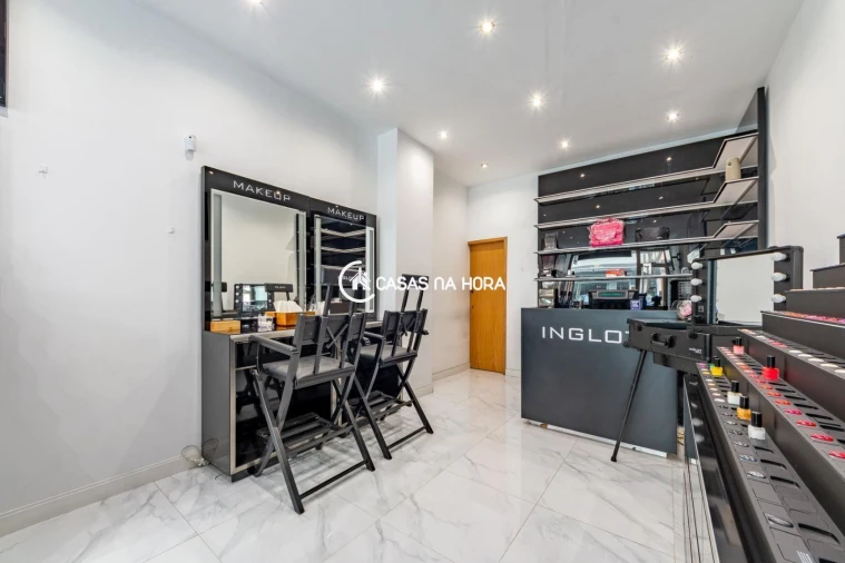 Loja para Venda em Matosinhos e Leça da Palmeira Foto 3