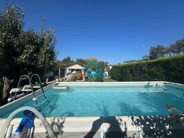 Moradia T4 para Venda em Sesimbra (Castelo)