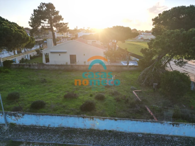 Terreno para Venda em Sesimbra (Castelo) Foto 2