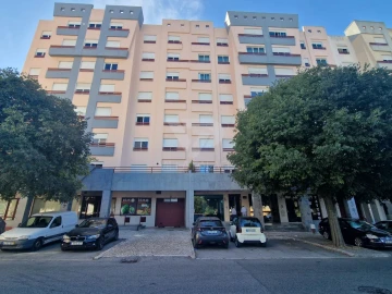 Escritório para Arrendamento em Carnide