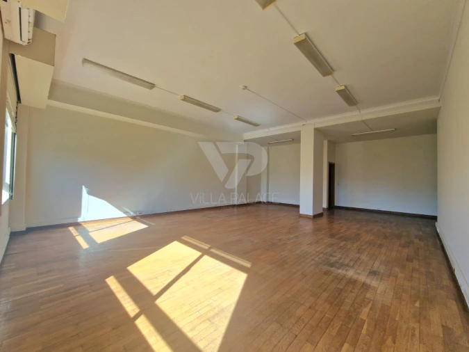 Escritório para Arrendamento em Carnide Foto 9