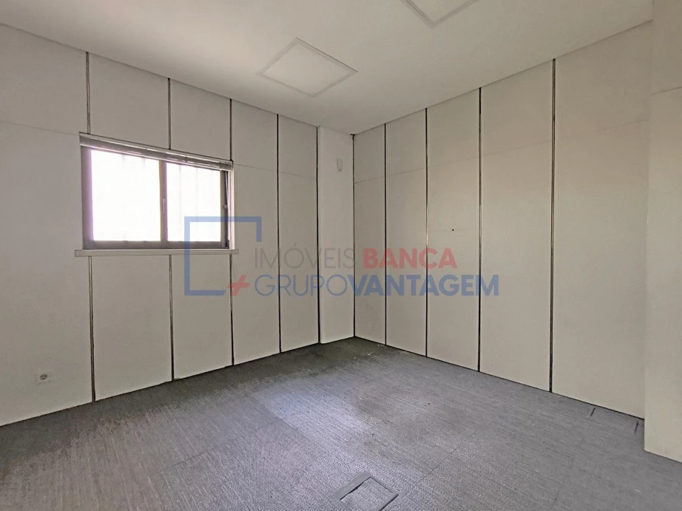 Loja para Venda em Arroios Foto 16