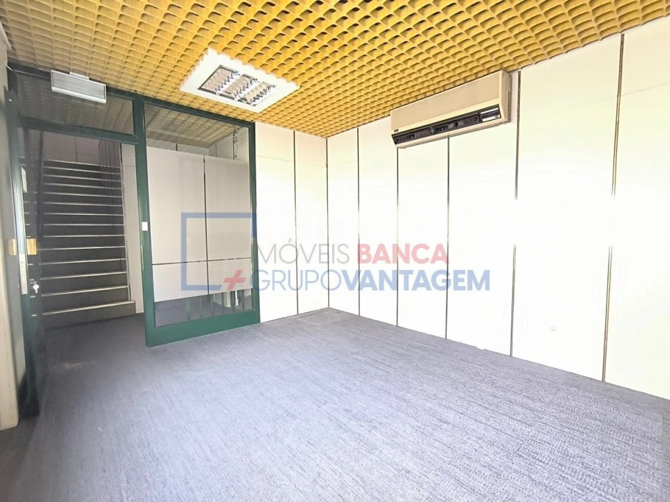 Loja para Venda em Arroios Foto 23