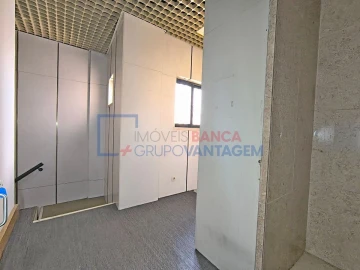 Loja para Venda em Arroios