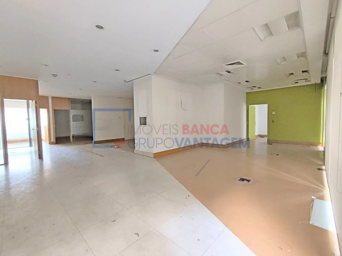 Loja para Venda em Arroios Foto 2