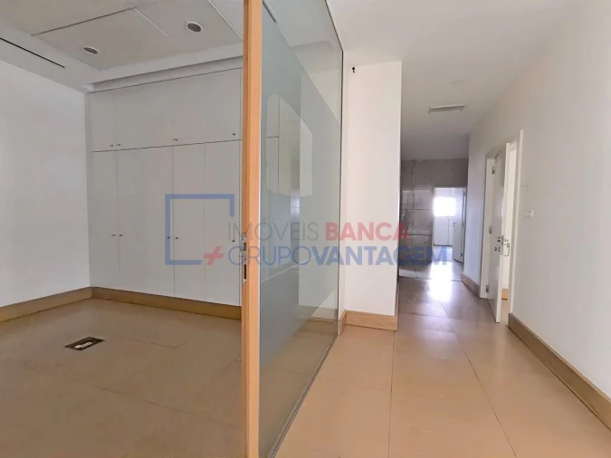 Loja para Venda em Arroios Foto 11