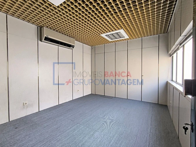 Loja para Venda em Arroios Foto 24