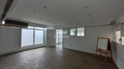 Apartamento T1 para Arrendamento em Ramalde
