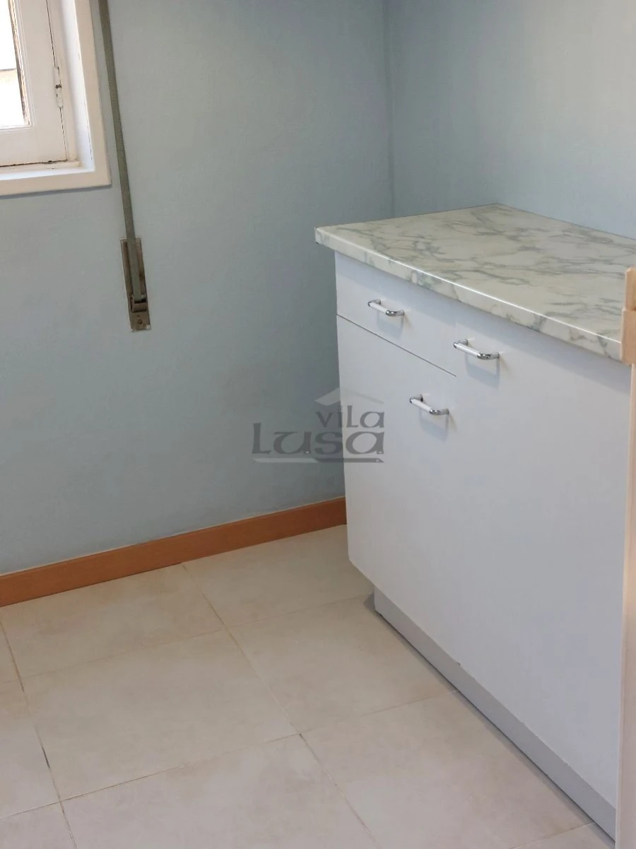 Moradia T6 para Venda em Rio Tinto Foto 12