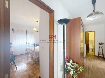 Moradia T4 para Venda em Livração