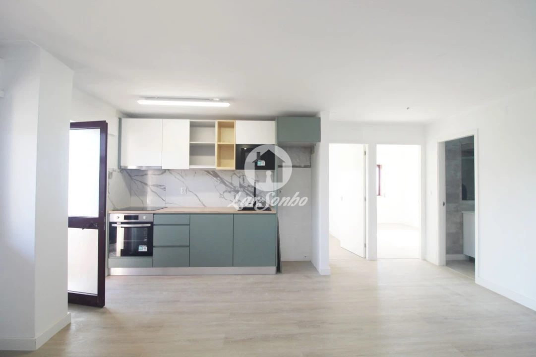 Apartamento T2 para Venda em Rio Tinto Foto 1